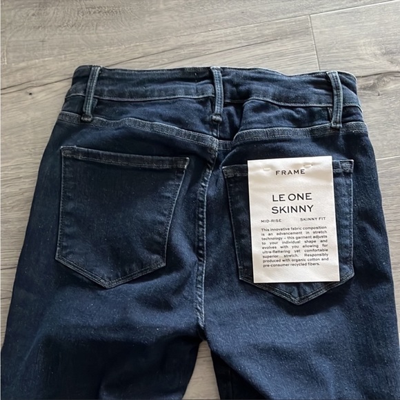 NWT Frame Le One Skinny Jeans - Picture 3 of 5